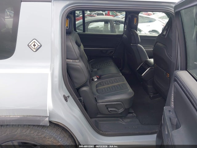 Rivian R1s Adventure