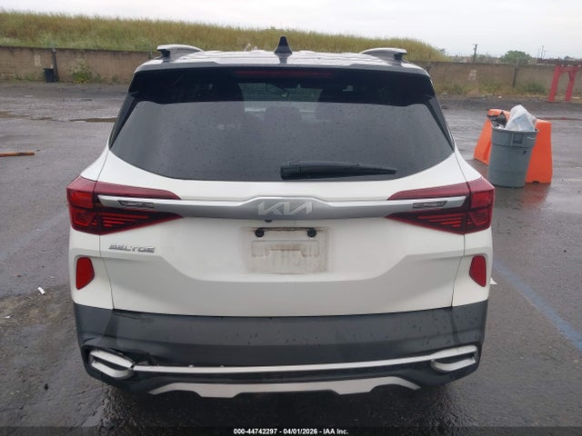 Kia Seltos S