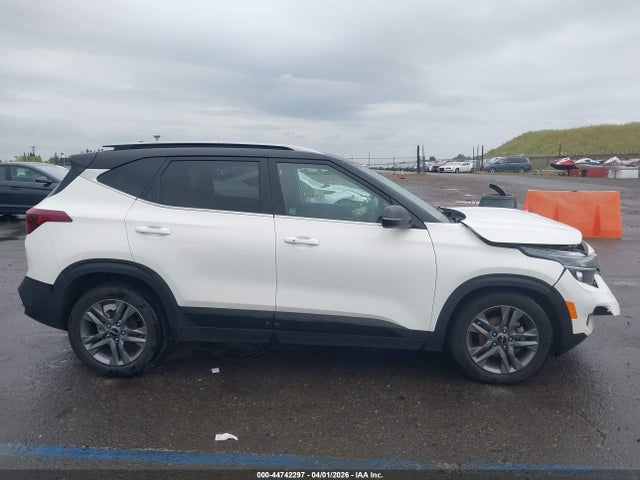 Kia Seltos S