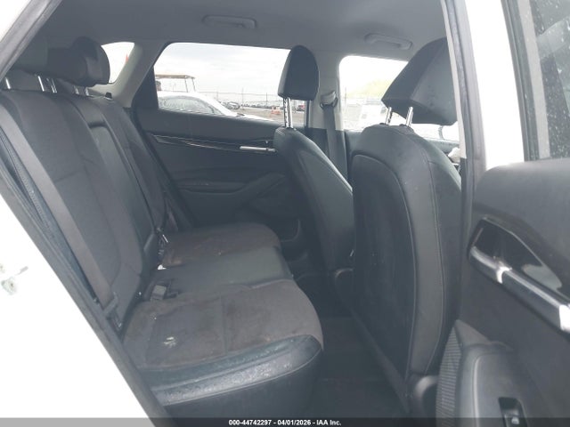 Kia Seltos S