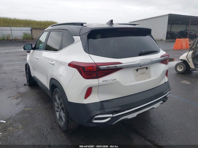 Kia Seltos S