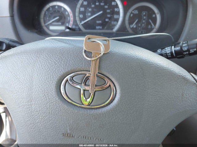 Toyota Sienna Ce