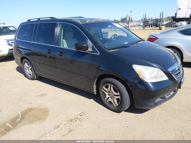 Salvage Honda Odyssey Image