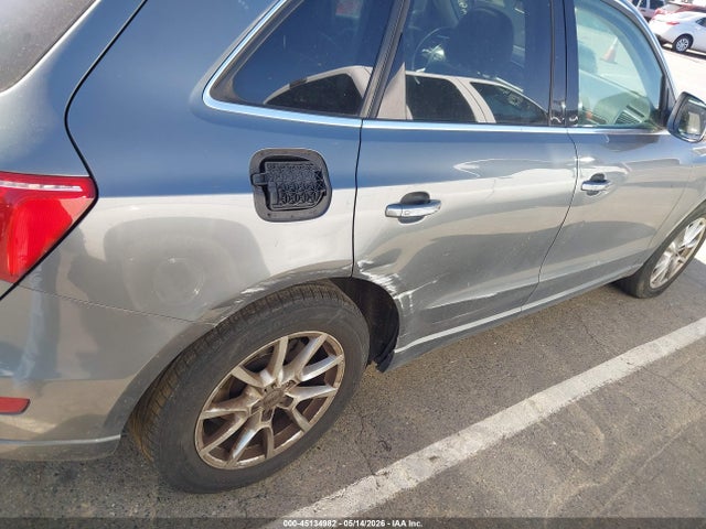 Audi Q5 2.0t Premium