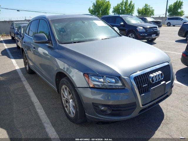 Audi Q5 2.0t Premium