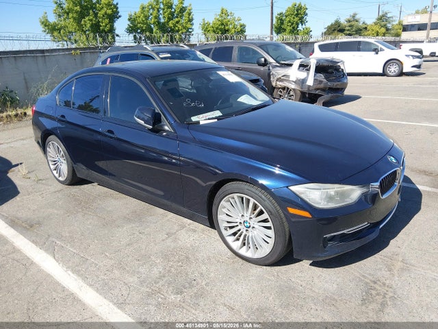 Salvage BMW 3 Series Image