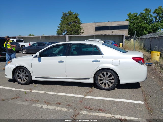 Toyota Avalon Limited