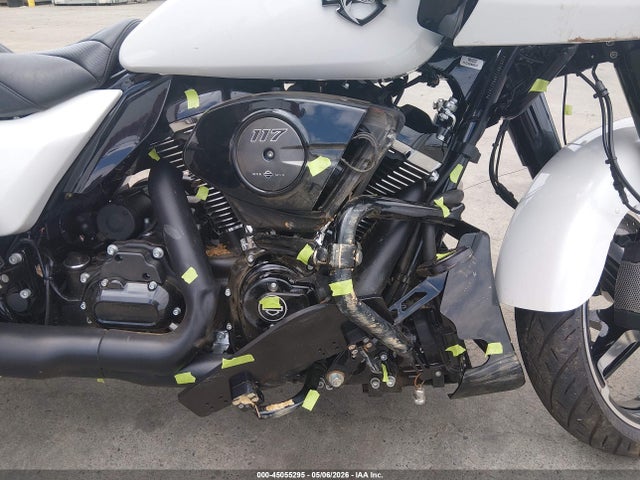 Harley-Davidson Fltrx