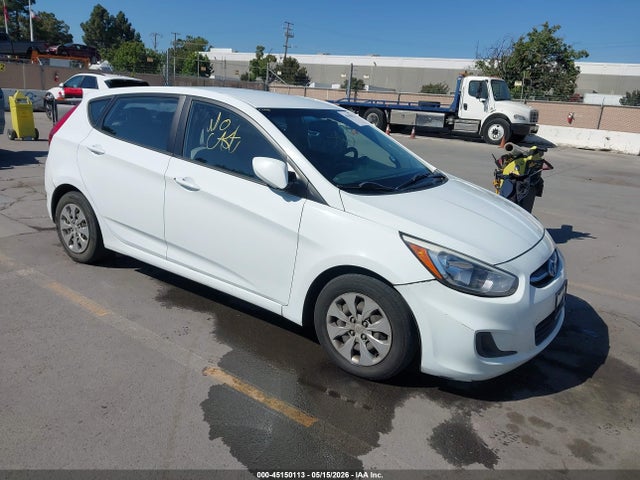 Salvage Hyundai ACCENT Image