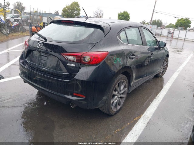 Mazda Mazda3 Touring