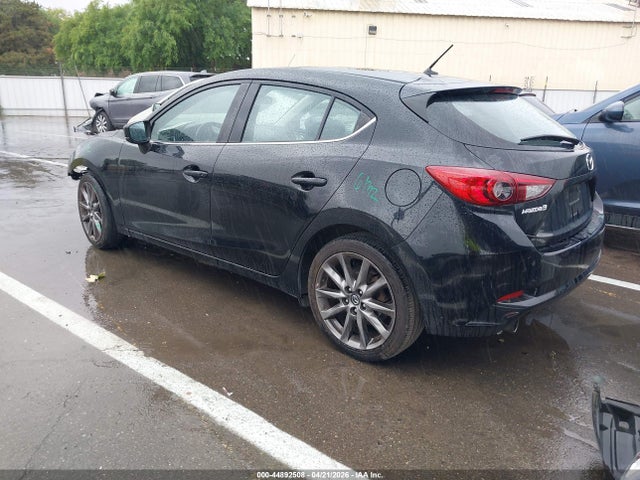 Mazda Mazda3 Touring