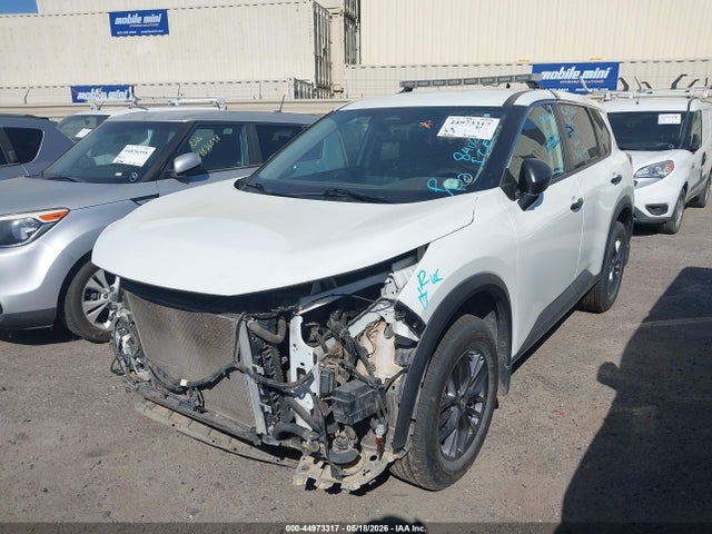 Nissan Rogue S Intelligent Awd