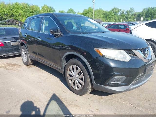 Salvage Nissan Rogue Image
