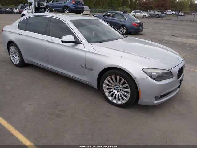 Salvage BMW 7 Series Image