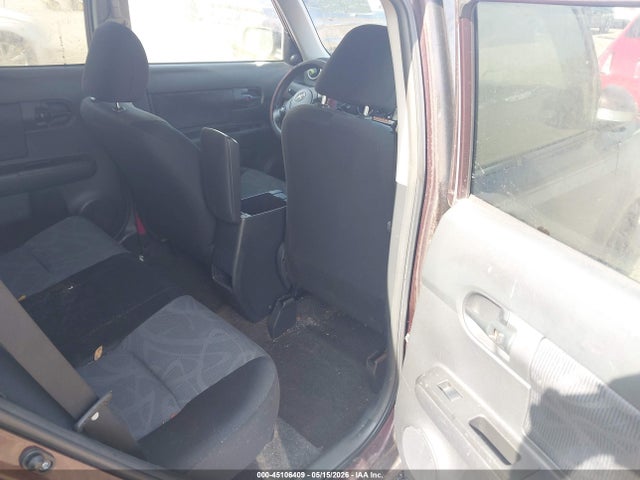 Scion xB