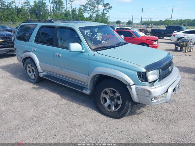 Salvage Toyota 4Runner Image