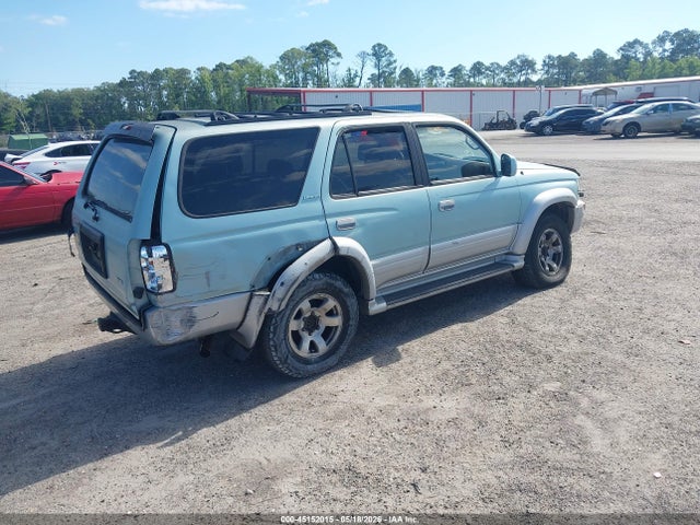Toyota 4Runner Limited V6