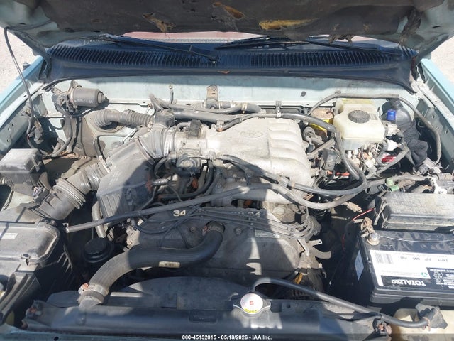 Toyota 4Runner Limited V6