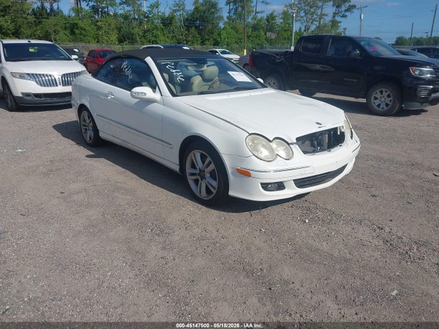 Salvage Mercedes-Benz Clk-class Image