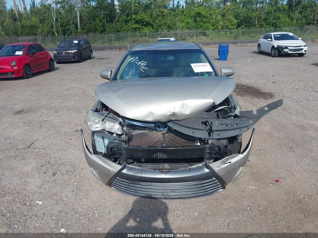 Toyota Camry Xle