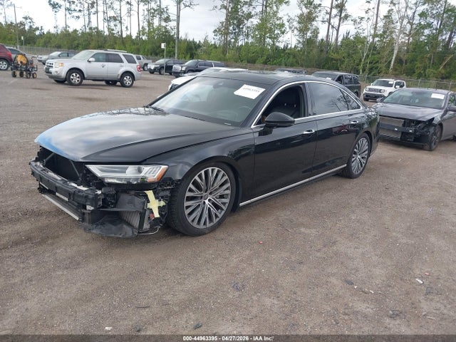 Audi A8 55