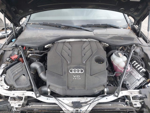Audi A8 55