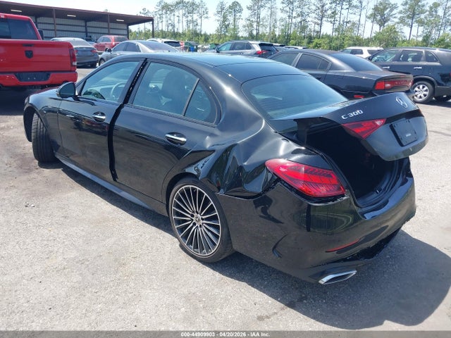 Mercedes-Benz C-Class Sedan