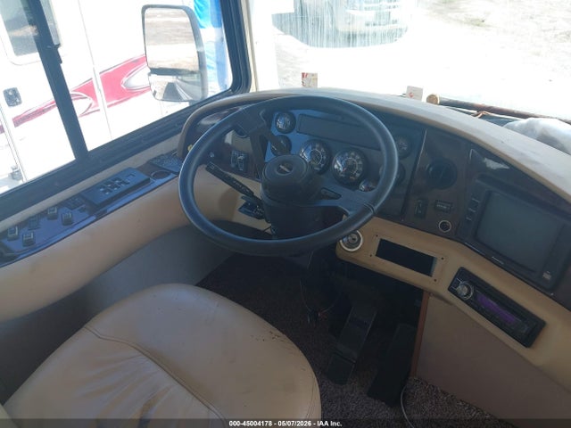 Freightliner Chassis X Line Motor Home