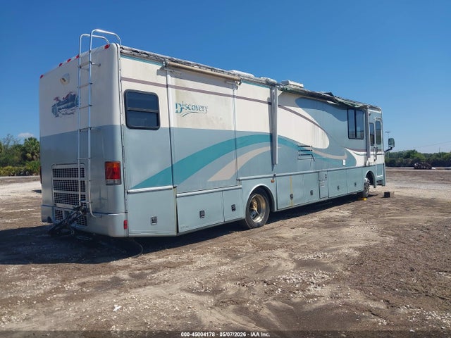 Freightliner Chassis X Line Motor Home