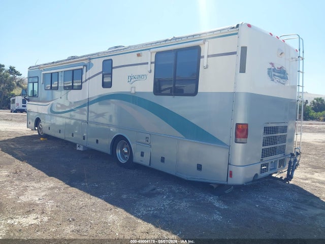 Freightliner Chassis X Line Motor Home