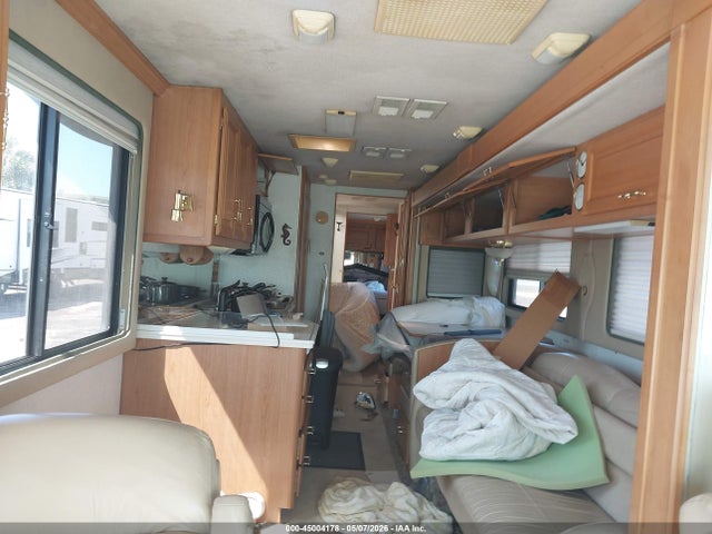 Freightliner Chassis X Line Motor Home