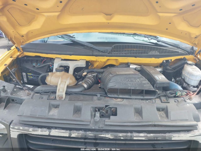 General Motors Savana Cutaway Work Van