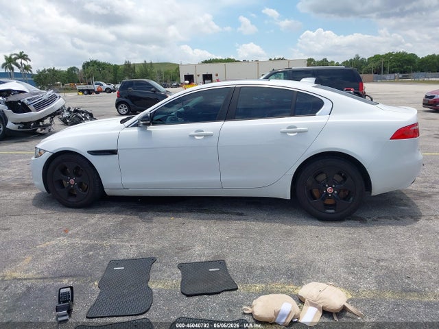 Jaguar XE 25t