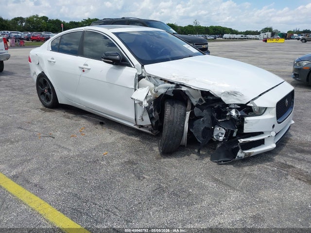 Jaguar XE 25t
