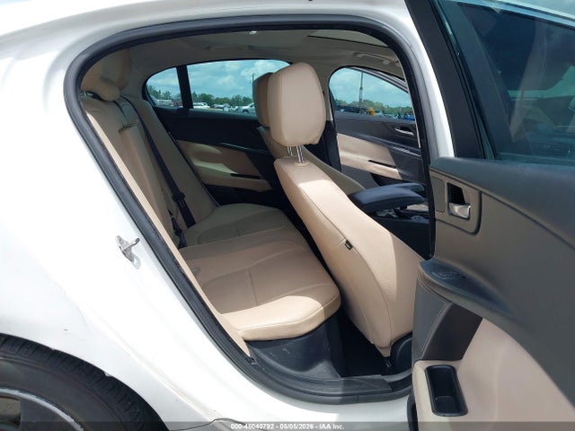 Jaguar XE 25t