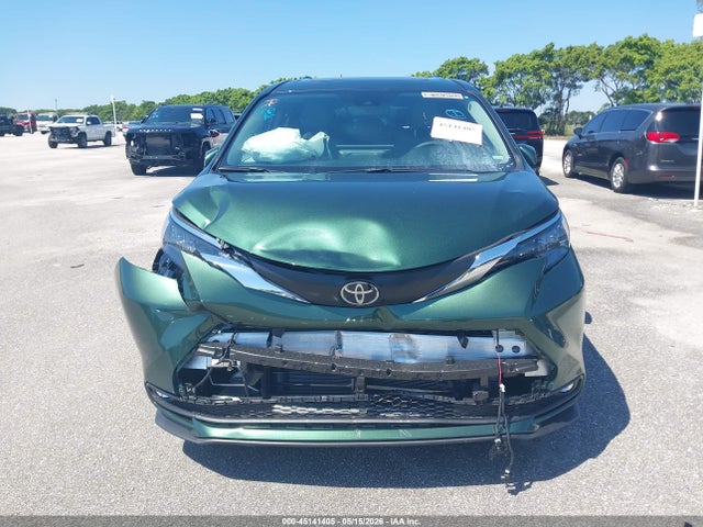 Toyota Sienna Xle