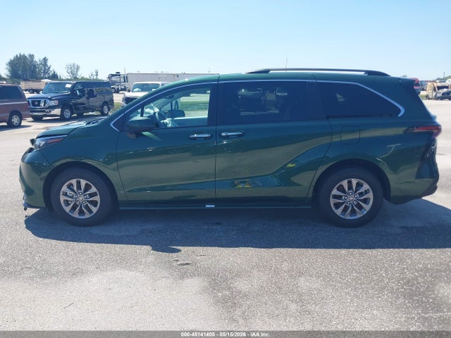 Toyota Sienna Xle