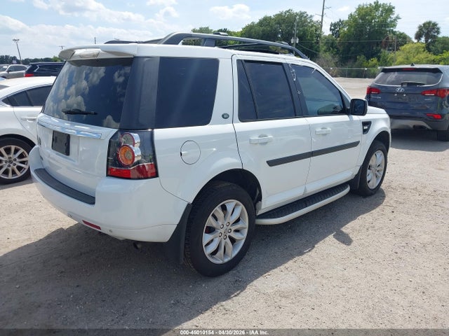 Land Rover LR2