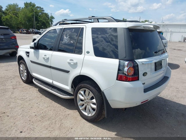 Land Rover LR2