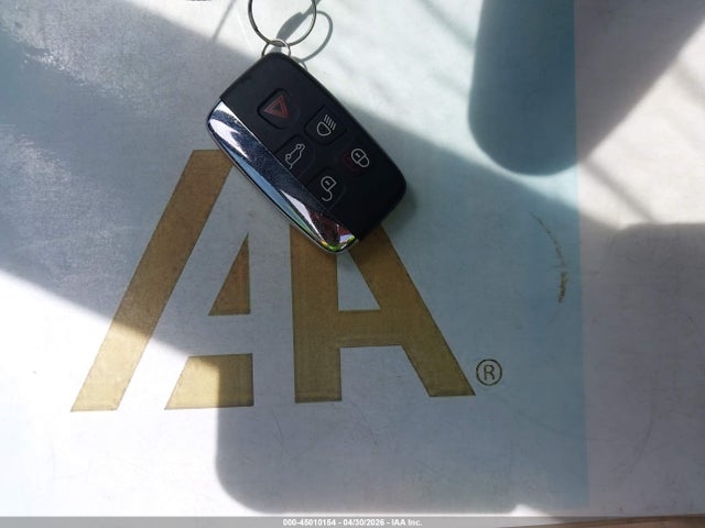 Land Rover LR2