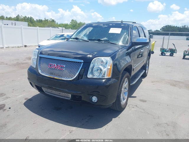 GMC Yukon Denali