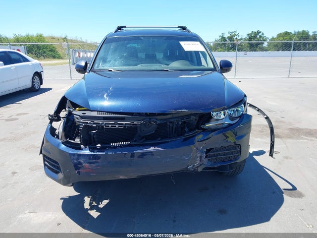 Volkswagen Tiguan S