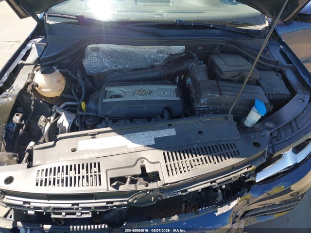 Volkswagen Tiguan S