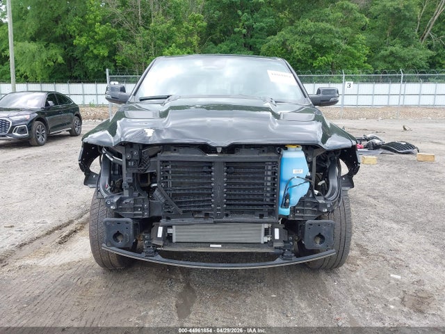 Ram 1500 Laramie  4x4 5'7 Box