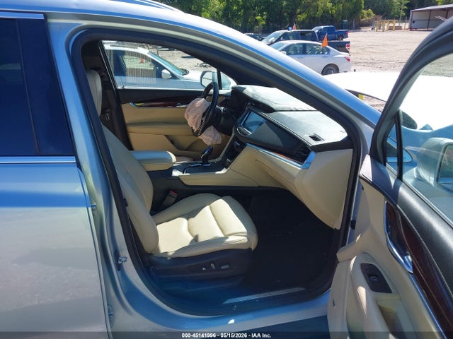 Cadillac XT5 Luxury