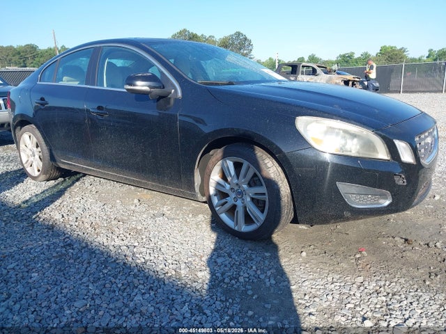 Salvage Volvo S60 Image