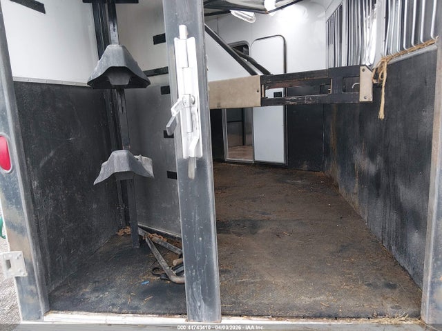 Trail Rite Horse Trailer 16