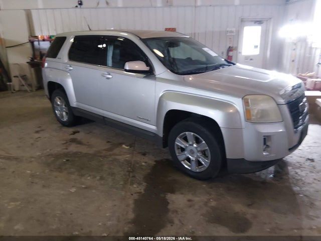 Salvage GMC Terrain Image
