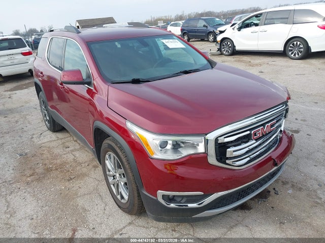 Salvage GMC Acadia Image