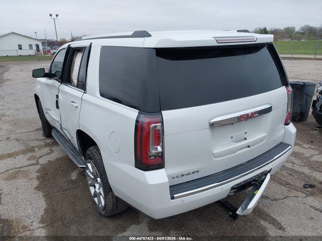GMC Yukon Denali